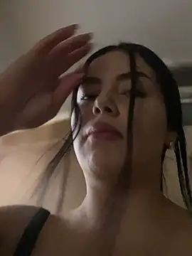 Cami olarte online show from 04-09-26, 05:07