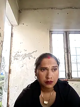 Snapshot of Raanieoy012 chatting on 04-13-26, 01:55 Raanieoy012 online show from 04-13-26, 01:55