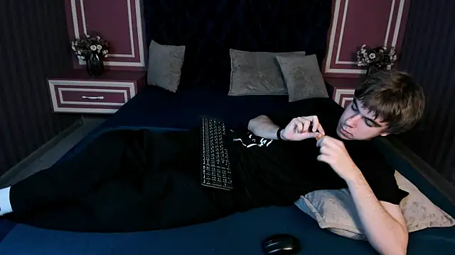 DaveBevy online show from 07-08-26, 07:51
