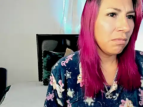 tatianabelli online show from 04-15-26, 07:32