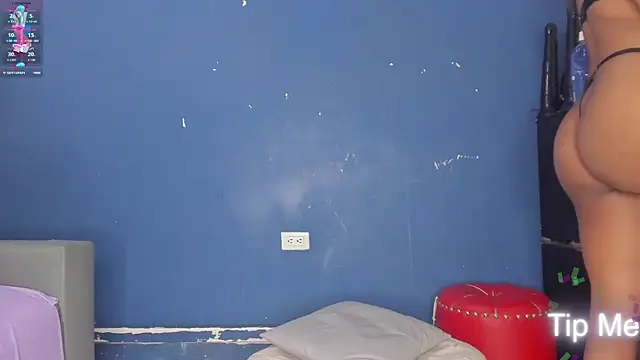 Latin Hard Couple online show from 05-02-26, 11:54