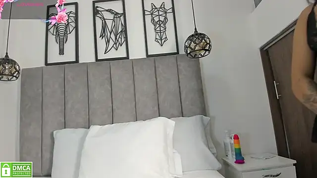 Natasha Marin online show from 04-18-26, 07:58