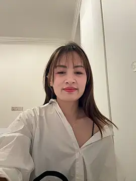 Yang 218 online show from 04-23-26, 04:46