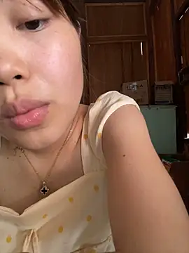Snapshot of -Vaci- chatting on 06-07-26, 03:43 -Vaci- online show from 06-07-26, 03:43