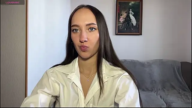 Liesenaniles online show from 07-24-26, 06:22