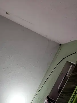 Snapshot of sweetcock180 chatting on 03-27-26, 12:05 sweetcock180 online show from 03-27-26, 12:05