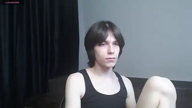 Snapshot of mason_silver chatting on 05-05-26, 08:00 mason silver online show from 05-05-26, 08:00