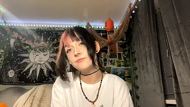 Snapshot of DancingDancingLove chatting on 03-27-26, 09:25 DancingDancingLove online show from 03-27-26, 09:25