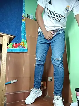 romeohotpig online show from 05-31-26, 10:33