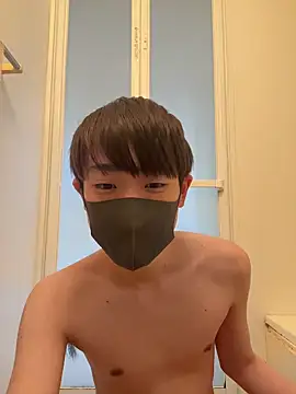 Snapshot of kazu_aeg chatting on 04-08-26, 08:03 kazu aeg online show from 04-08-26, 08:03