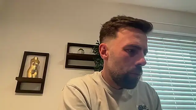 DaveRoyale online show from 04-03-26, 04:38