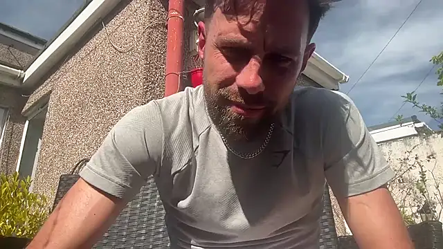 DaveRoyale online show from 04-07-26, 02:06