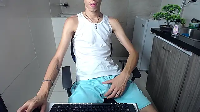 Snapshot of Zamaelprime_ chatting on 04-13-26, 05:24 Zamaelprime online show from 04-13-26, 05:24