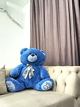 Snapshot of MissLuna28 chatting on 04-14-26, 11:22 MissLuna28 online show from 04-14-26, 11:22