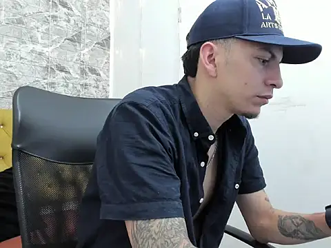 Max sstteel online show from 04-30-26, 03:18