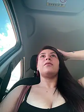 Snapshot of veronicasapequinha chatting on 04-02-26, 11:41 veronicasapequinha online show from 04-02-26, 11:41