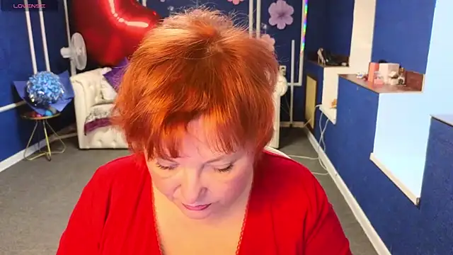 Kira Kingslee online show from 04-20-26, 11:35