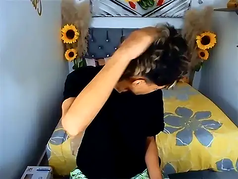 chris evans77 online show from 04-01-26, 01:12