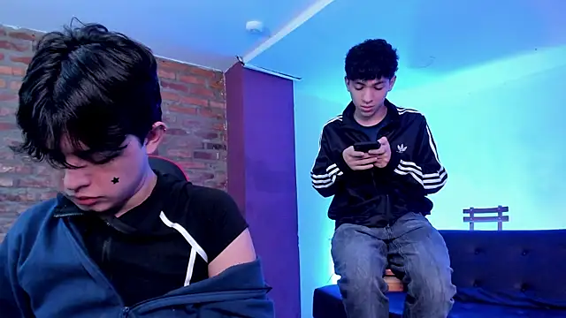 Good boys18 online show from 05-13-26, 12:24