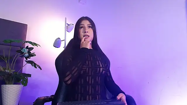 Zoee 8 online show from 07-28-26, 03:35