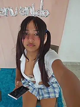 Pretty karol online show from 04-28-26, 02:00