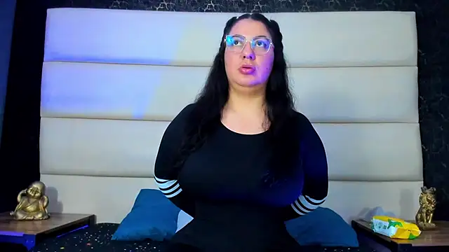 alice morris77 online show from 04-18-26, 12:58