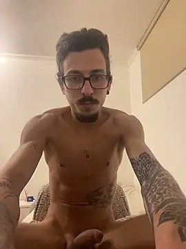 younghotcook online show from 04-01-26, 11:57