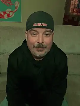 Wareagle27 online show from 03-29-26, 01:49