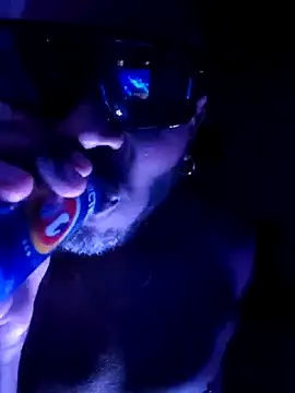 Snapshot of RickDonn chatting on 03-28-26, 09:09 RickDonn online show from 03-28-26, 09:09