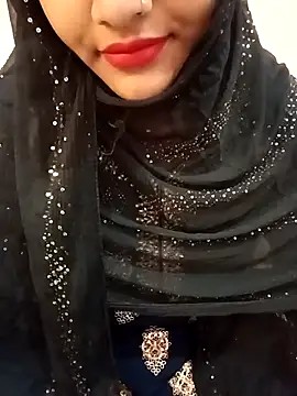 Miss Noor   online show from 04-24-26, 08:39