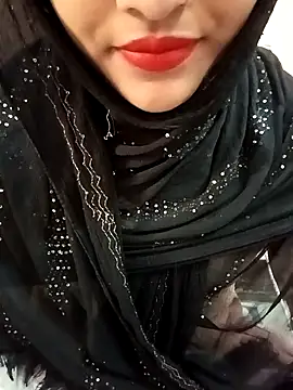 Miss Noor   online show from 04-30-26, 06:20