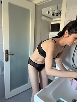 yuanpu0925 online show from 07-04-26, 11:44