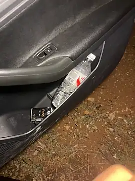 yingzi003 online show from 04-15-26, 12:56