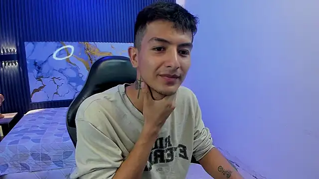 Snapshot of CaballeroNocturno_ chatting on 03-30-26, 03:51 CaballeroNocturno online show from 03-30-26, 03:51