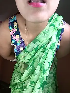 Curvy Sanaya online show from 04-07-26, 10:15