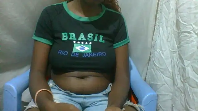 petite46 online show from 07-18-26, 06:34