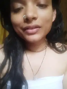 SweetTsAngel online show from 05-17-26, 08:45