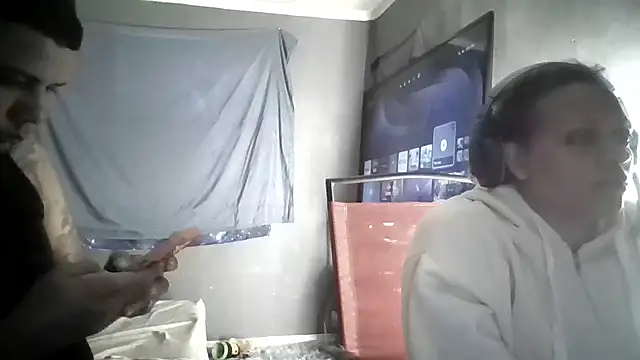 SHY QUINN online show from 03-29-26, 09:04