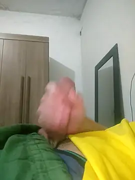 garotosapequinha online show from 04-26-26, 09:34