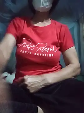 Snapshot of __Ruby01__ chatting on 05-31-26, 11:28 Ruby01 online show from 05-31-26, 11:28