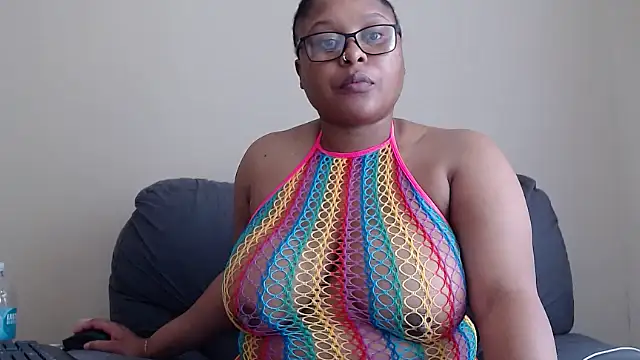 xxZoeyx online show from 11-05-25, 08:36