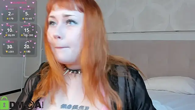 Snapshot of Roxy_Moor chatting on 07-26-26, 09:16 Roxy Moor online show from 07-26-26, 09:16
