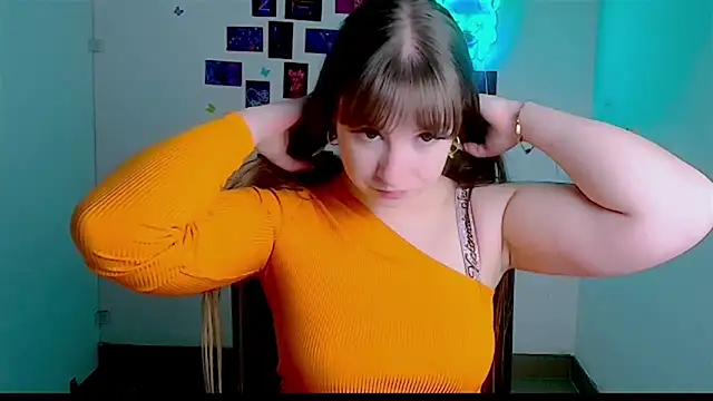 Tiffani Angel online show from 05-05-26, 05:37