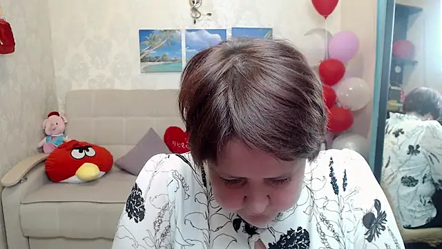 QUEEN02030 online show from 04-02-26, 07:39