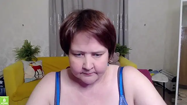QUEEN02030 online show from 04-29-26, 03:05