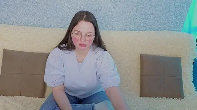 SofiDreamm online show from 04-24-26, 02:19
