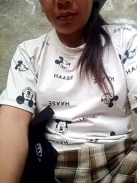 Snapshot of thien-kim chatting on 04-05-26, 10:56 thien-kim online show from 04-05-26, 10:56