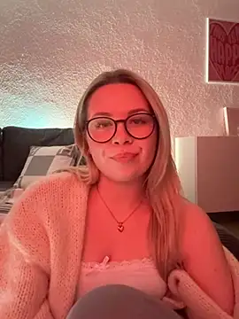 miialive online show from 03-30-26, 06:31