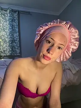 Goldenfairy online show from 04-26-26, 08:39