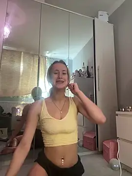 Goldenfairy online show from 04-29-26, 01:15